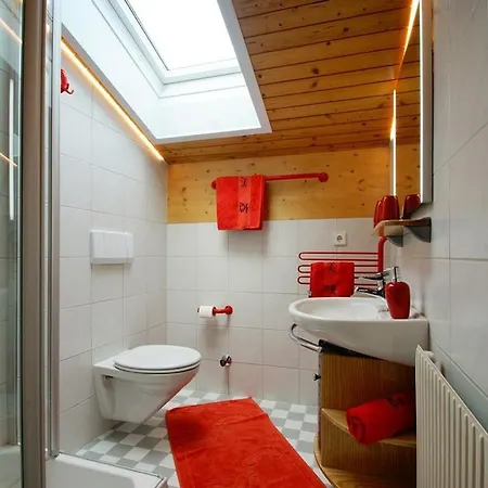 Amann Apartment *